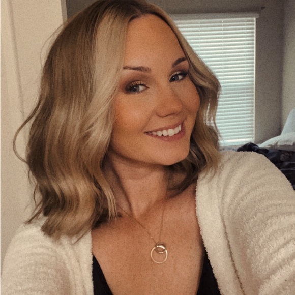 Meet your Posher, Zoey - Picture 1 of 1